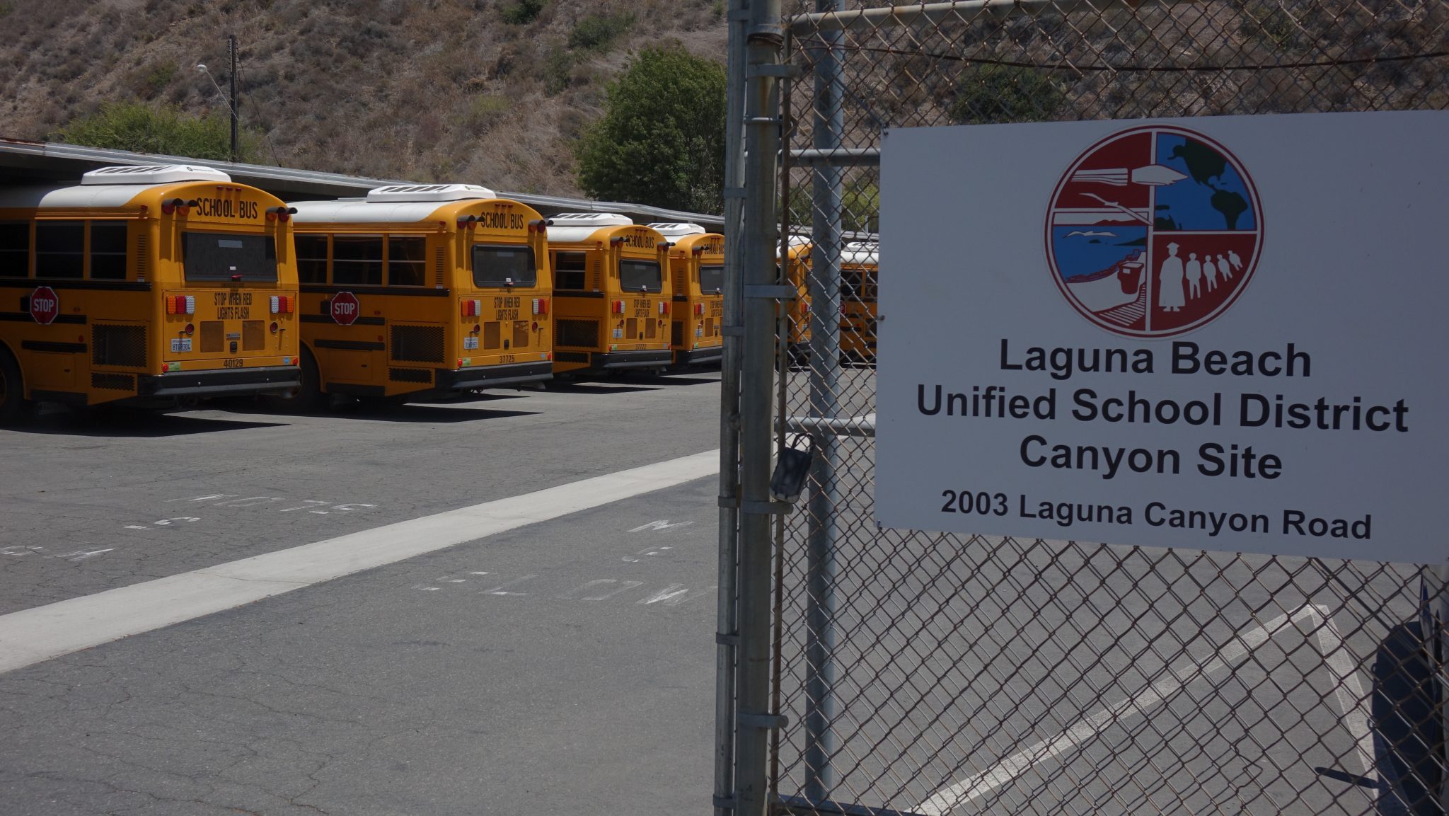 Laguna Beach USD school bus yard eyed for potential housing site