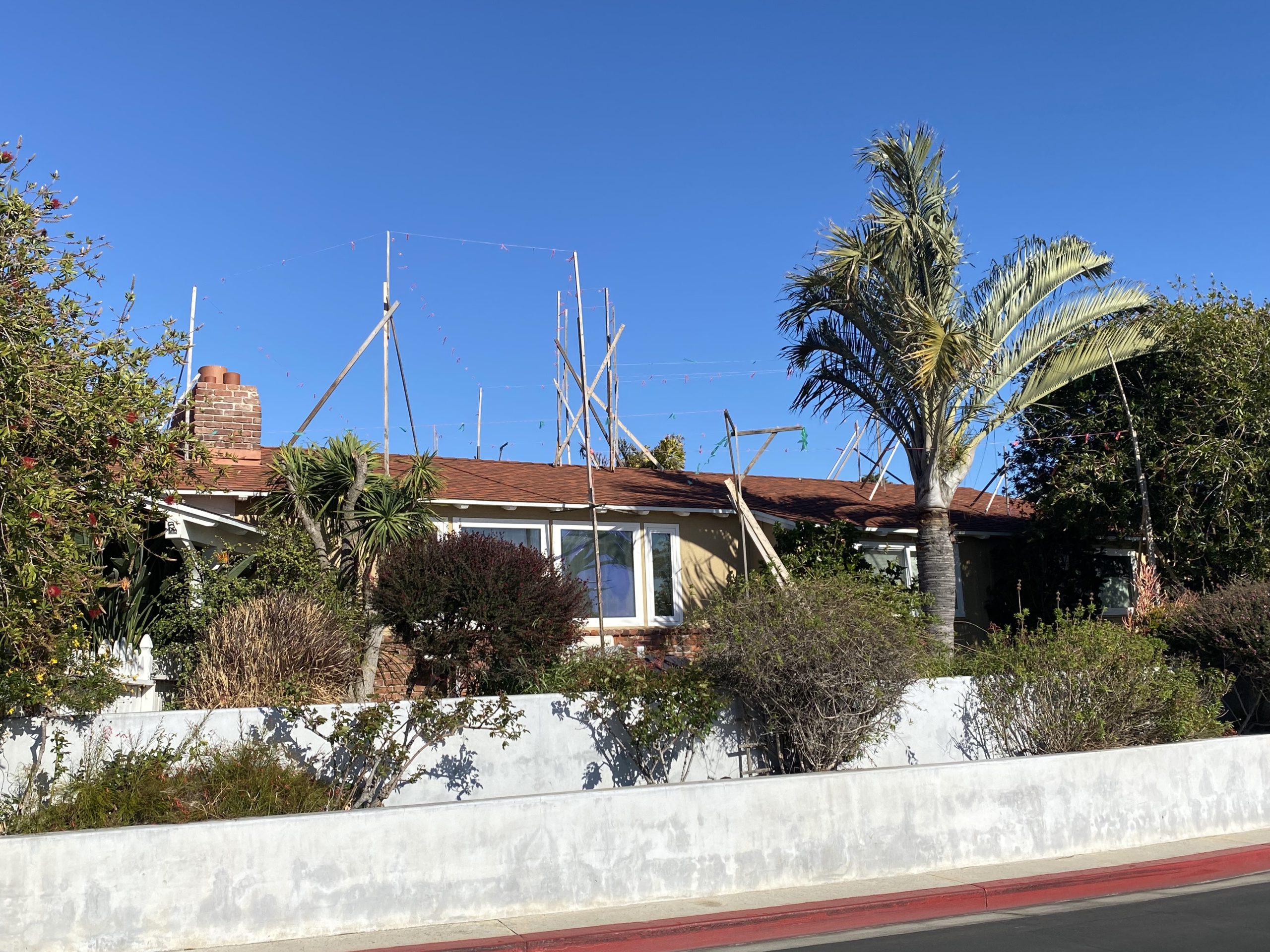 Laguna Beach City Council wades into Three Arch Bay home design
